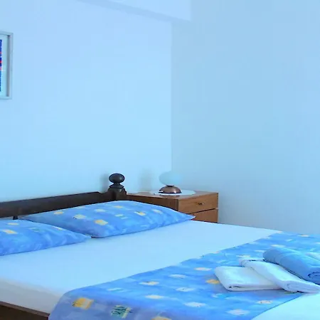 Apartment Seafront Darinka